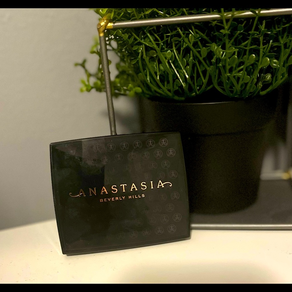 Anastasia Beverly Hills ABH - blush trio NWT